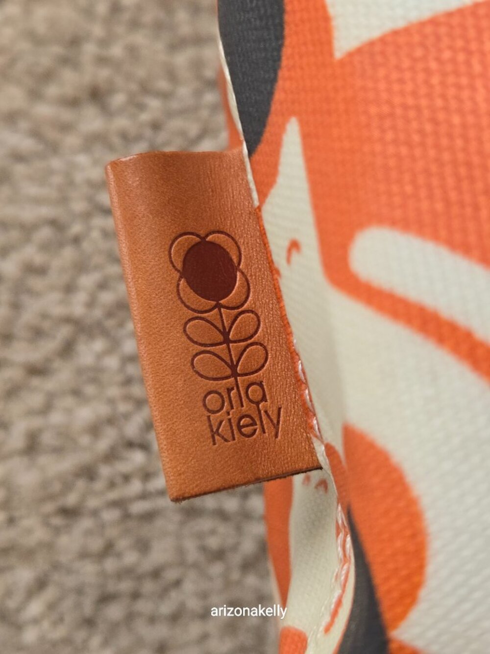 RARE COVETED Poppy Cat Orla Sling Crossbody Bag Persimmon Mid-Cent Design - Picture 7 of 17